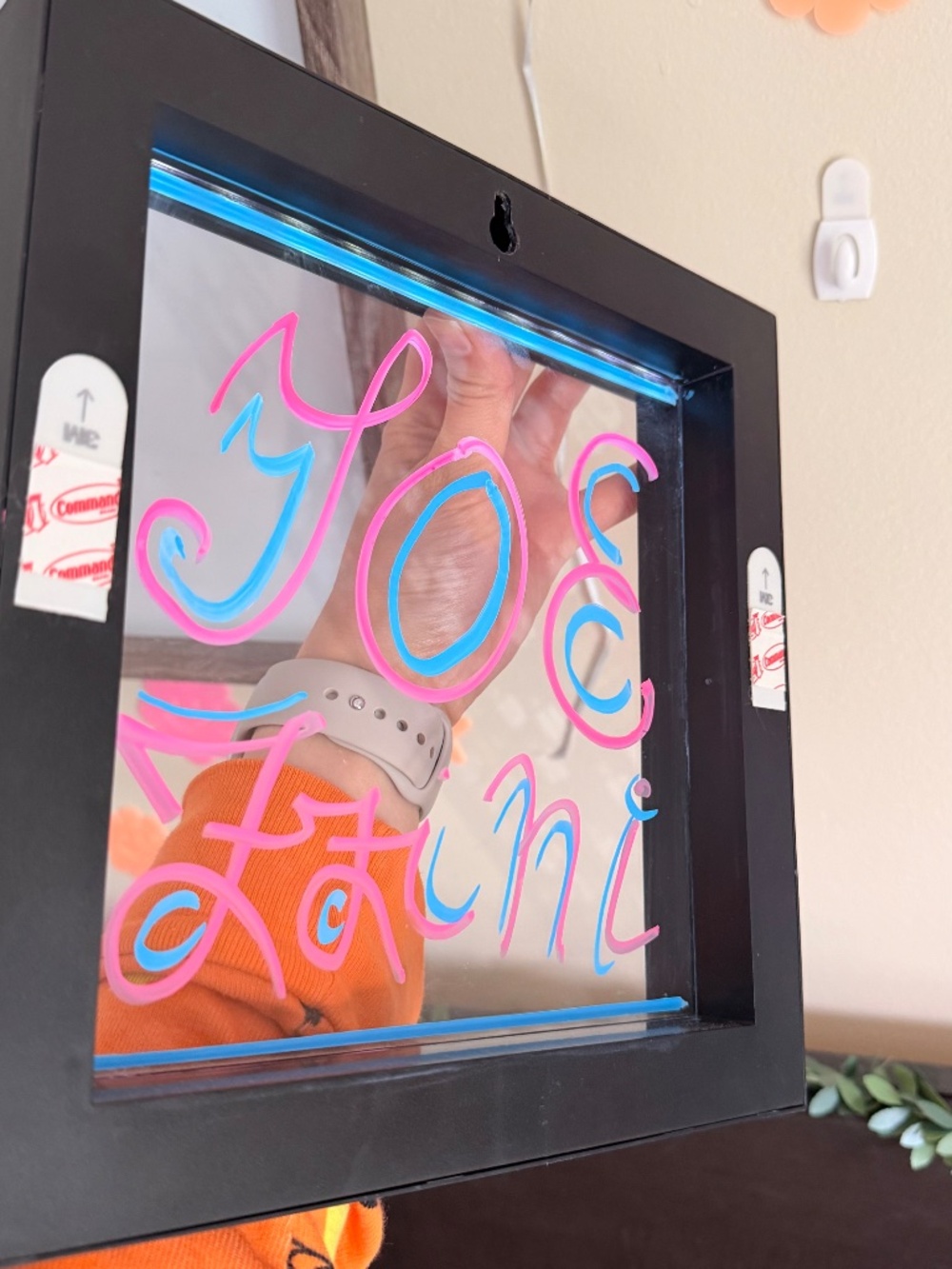 Small Light-Up Message Board / LED message board - Picture 2 of 3